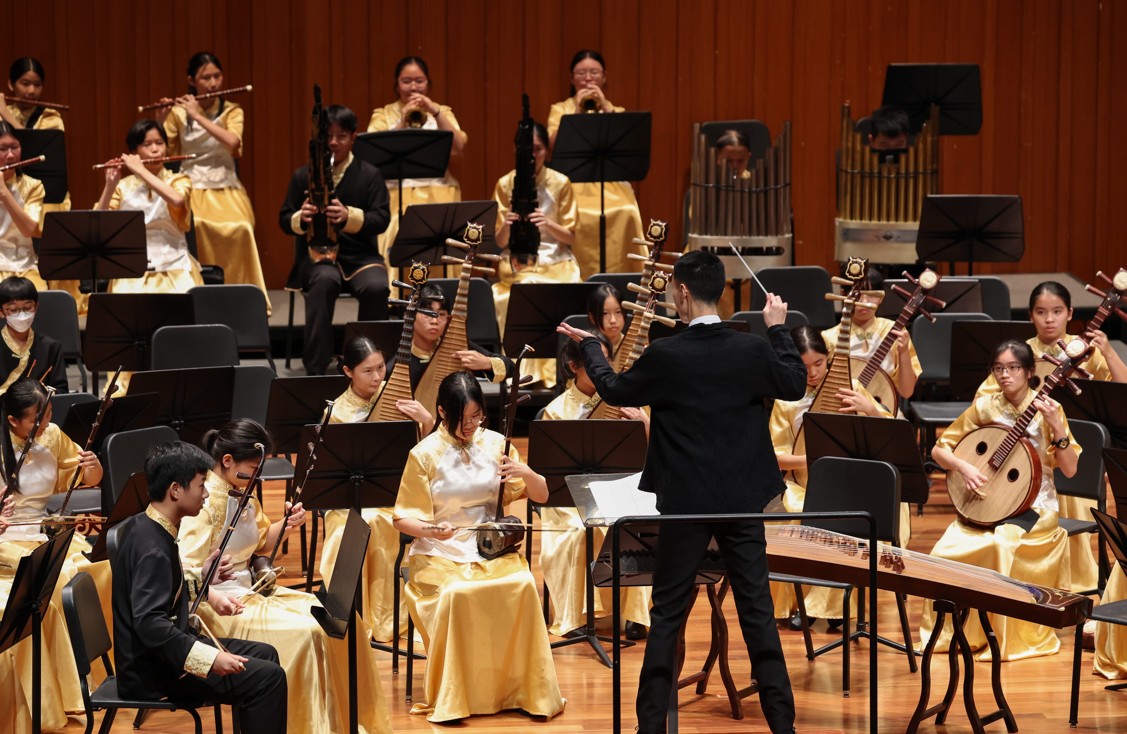 BDS CO Conductor leading our CO members during their SYF 2025 Arts Presentation.